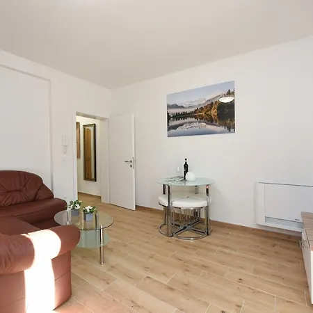 Apartamento Lecija *