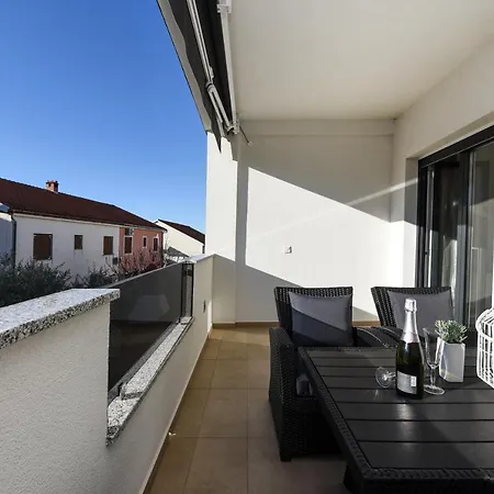 Apartment Lecija