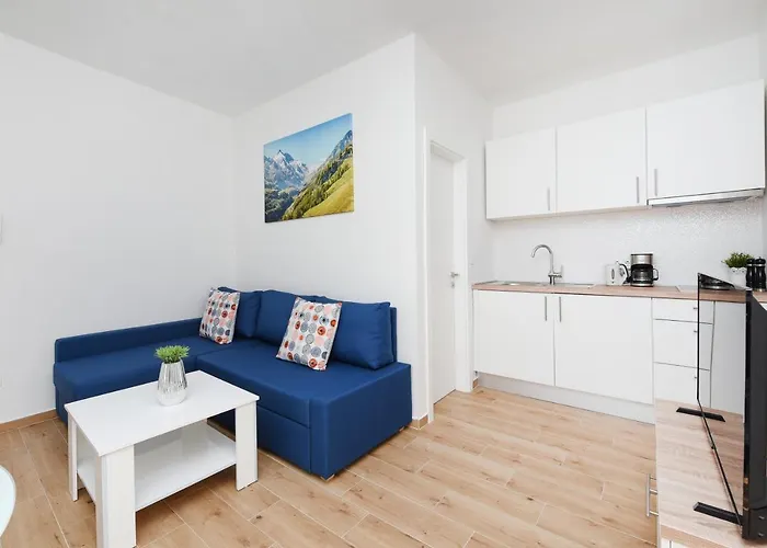 Lecija アパート ザダル